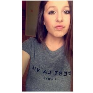 Meet your Posher, Briana